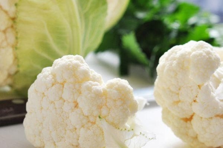 Cauliflower Nutrition & Benefits Plus Easy Cauliflower Recipes