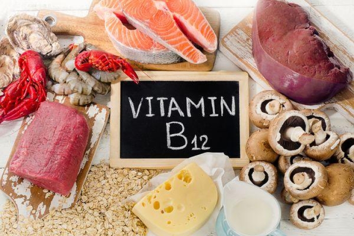 Vitamin B12 Rich Foods (for Vegans and Omnivores)